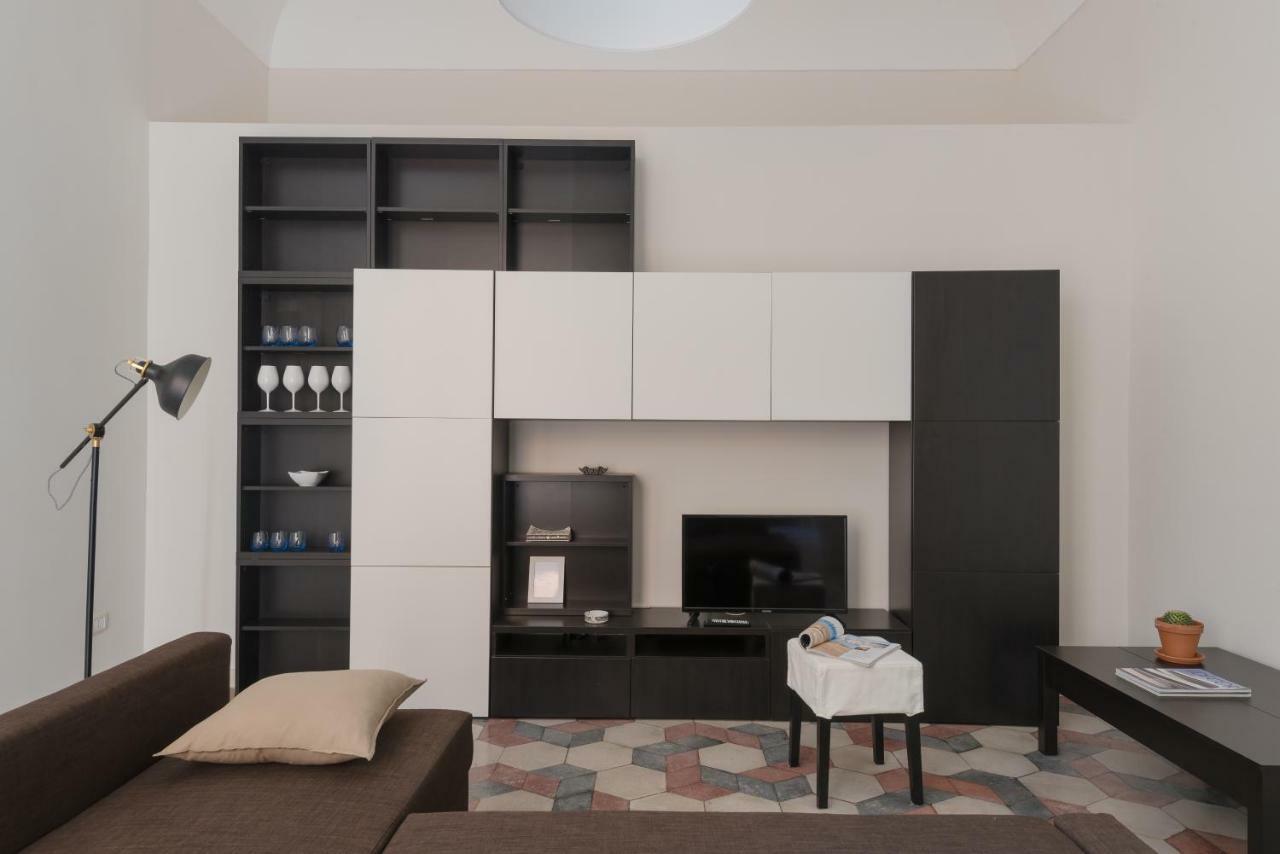 Darsena Apartments By Wonderful Italy 시라쿠사 외부 사진