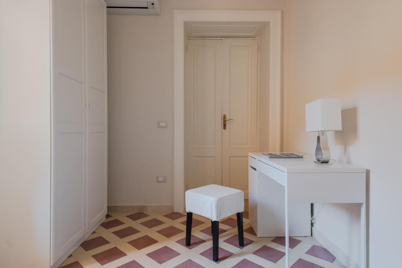 Darsena Apartments By Wonderful Italy 시라쿠사 외부 사진